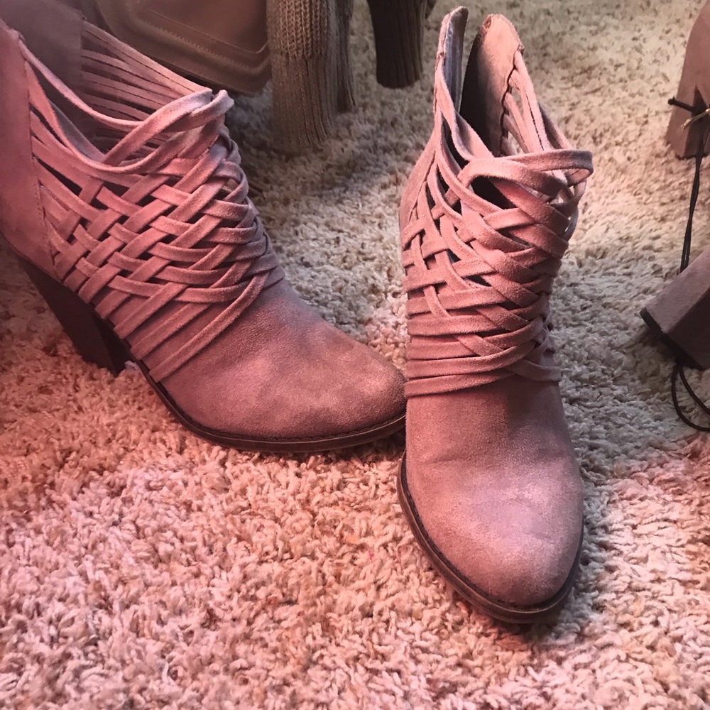 Fergie Booties